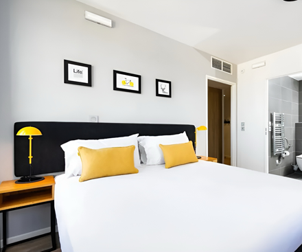 1 Bedroom Apartment